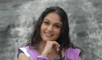 Gracy Singh to soon turn director